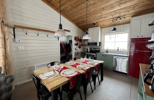 Saint-Philemon Ski Chalet | Chalet de l’Érablière, Spa & Massif du Sud