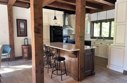 Sainte-Beatrix House | Chalet de l'aube | Spa
