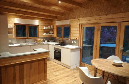 Laissey Ski Chalet | CHALET de la CHEVANNE