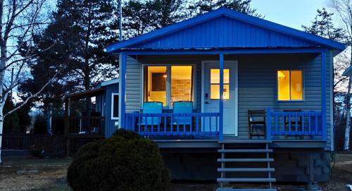 St. Felicien Ski Chalet | Chalet de la plage du Bôme