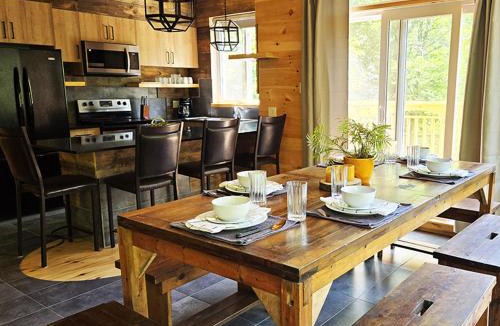 Bryson Apartment | Chalet de luxe 12 pers, Vue, nature & hamacs