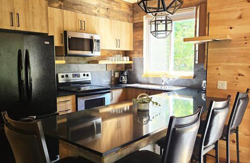 Bryson Apartment | Chalet de luxe 12 pers, Vue, nature & hamacs