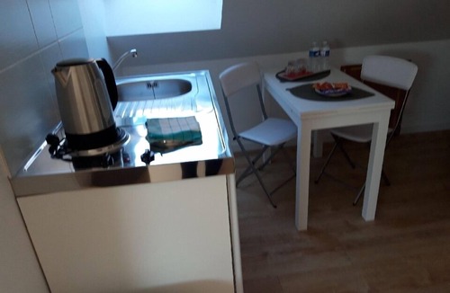 Vimoutiers Bed & Breakfast | Chalet de Malvoue