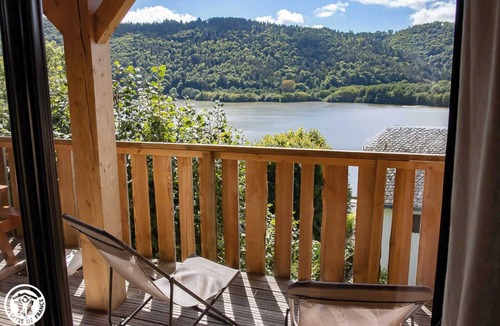 Jassat House | Chalet de Passiflore