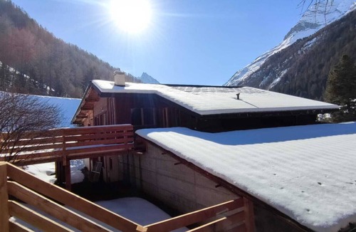 Lauenen Bei Gstaad Ski Chalet | Chalet de Pralong, 28 people, Zinal Grimentz