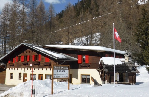 Anniviers Ski Chalet | Chalet de Pralong, apartment sleeps 11, Zinal Grimentz