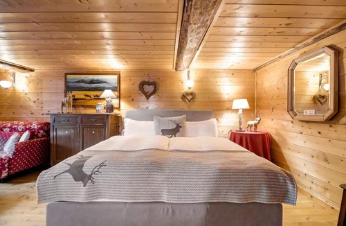 Ronco Bed & Breakfast | CHALET DEI FIORI - ROOM & APARTMENT
