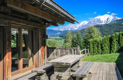 Demi-Quartier Ski Chalet | Chalet Demi-Quartier Mont-Blanc view