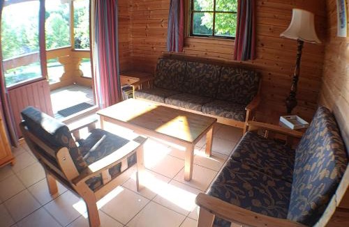 Mauroux Ski Chalet | Chalet des bois - Piscine - Aire de jeux - Draps
