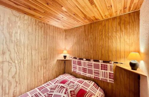 Pyrenees 2000 Ski Chalet | Chalet des Esquits