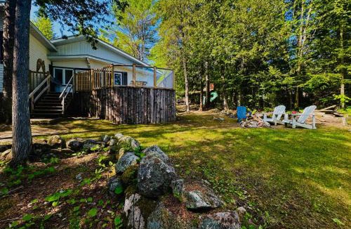 Messines House | Chalet des Monk-bord de l'eau