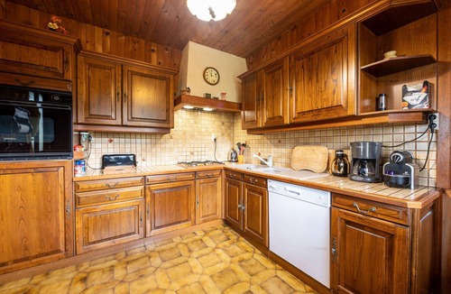 Faverges-Seythenex Ski Chalet | Chalet des Ormes - Maison pour 12, vue montage