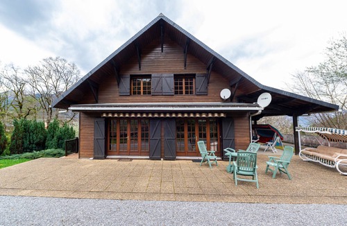 Faverges-Seythenex Ski Chalet | Chalet des Ormes - Maison pour 12, vue montage