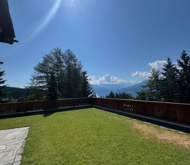 Icogne Ski Chalet | Chalet des Reines - Luxe discret, vue imprenable, calme absolue