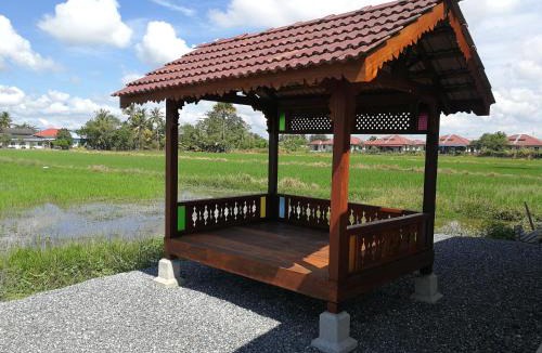 Kampung Keriang Dan Ski Chalet | Chalet Desa Halban