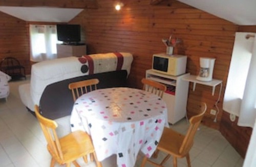Gindou Ski Chalet | Chalet du BAS - Free Wifi, Air Conditioning, La Cavette