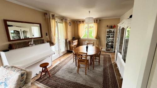 Gex House | Chalet du MontBlanc 2 pers max