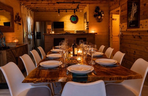 Baresia-sur-l'Ain Ski Chalet | Chalet du Silence - Panoramic lake view & exceptional design