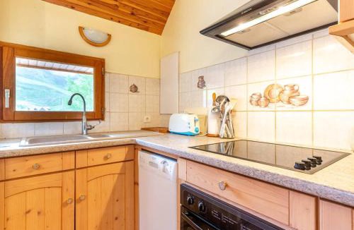 Loudervielle Ski Chalet | Chalet Duplex à Peyragudes – 3 Chambres, Cheminée, Terrasse, Près des Sentiers et Télécabine - FR-1-695-38
