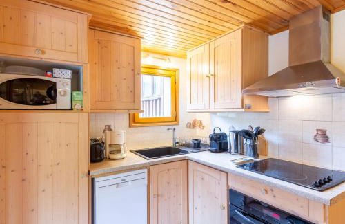 Loudervielle Ski Chalet | Chalet duplex à Peyragudes: 6 pers, 3 ch, BBQ, accès sentiers, Skyvall et services en option - FR-1-695-48