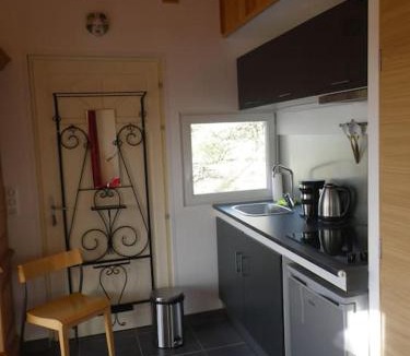 Saint-Antoine-de-Breuilh Ski Chalet | Chalet entier bioclimatique