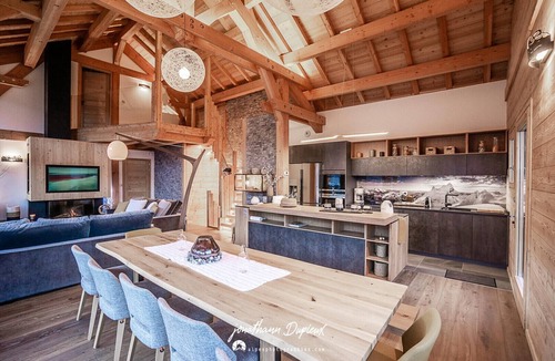 Chantemerle Ski Chalet | Chalet Ecrin