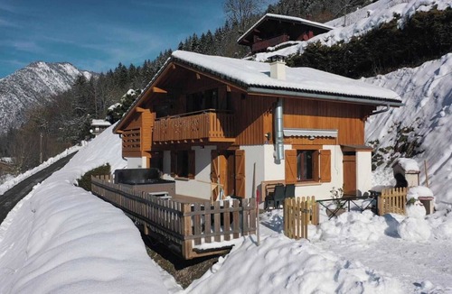 Thones Ski Chalet | Chalet Ecureuil