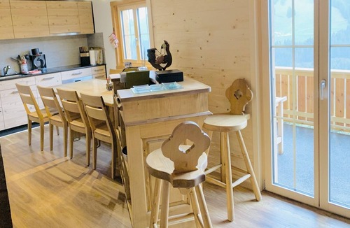 Moleson House | Chalet Edelweiss