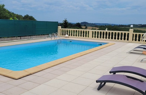 Chatres Ski Chalet | Chalet Edelweiss