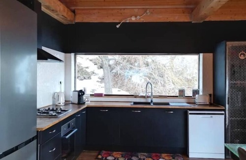 Egat Ski Chalet | Chalet Egat - Mountain Escape with Jacuzzi, Sauna and Breathtaking View