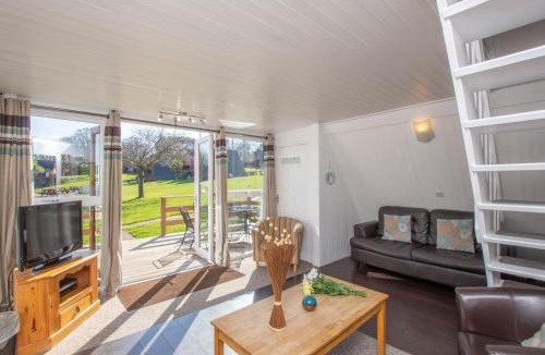 Martin House | Chalet Eightytwo