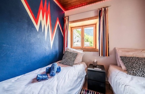 Saint-Jean-dʼAulps Bed & Breakfast | Chalet Elisthur Chambre N°1