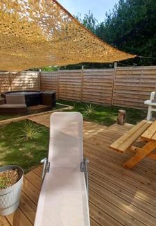 Marzan House | Chalet en bois 2 chambres avec SPA