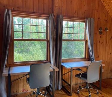Saint-Hermenegilde Ski Chalet | Chalet en bois rond