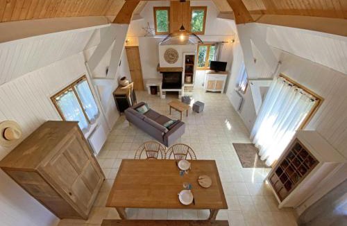 Chaumont House | Chalet en bois cosy en forêt, idéal pour couple - FR-1-497-213