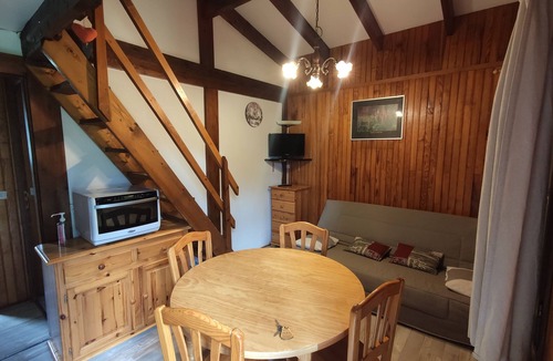 Pyrenees 2000 Ski Chalet | Chalet en Bois Dans Clairière à Pyrénées 2000