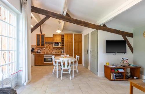 Saint-Cernin-de-lHerm Ski Chalet | Chalet En Bois