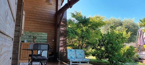 Sainte-Croix-de-Mareuil House | Chalet En Périgord Vert