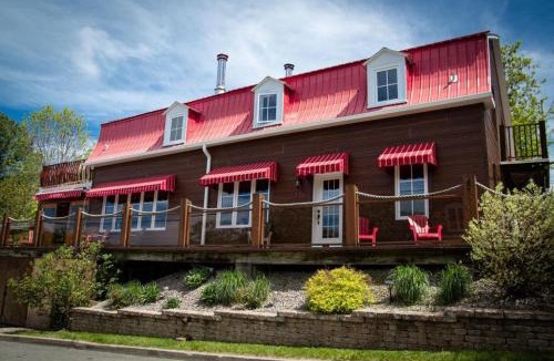 Grandes-Piles Bed & Breakfast | Chalet en Mauricie - Capitainerie du Passant