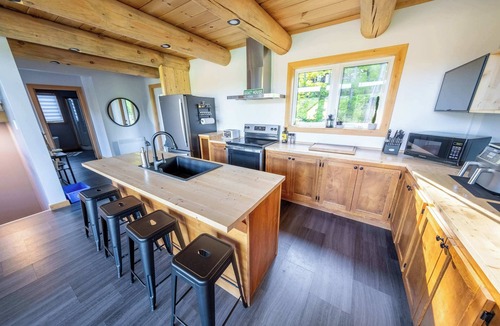 Saint-Philemon House | Chalet en montagne | Spa et Ski | Le Goathouse