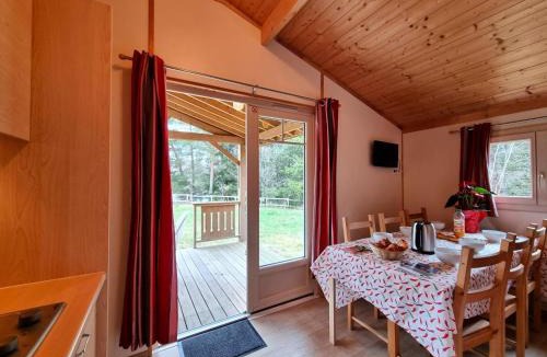 Usson-en-Forez House | Chalet en pleine nature, animaux OK - 6 pers. - FR-1-496-396