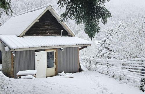Gabas Ski Chalet | Chalet Ensemble – Mountain Retreat at the Foot of the Pyrenees National Park