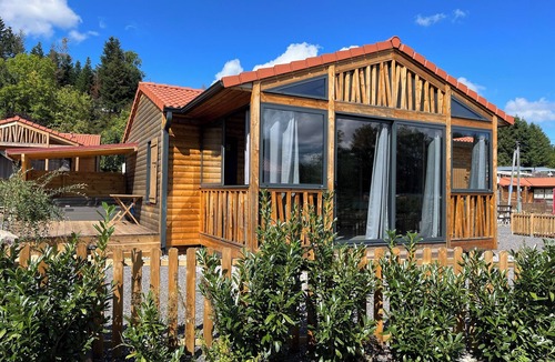 Corcieux Ski Chalet | Chalet Entékia in the Vosges with private Spa & Billiards
