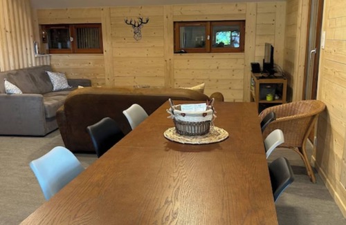 Le Tholy Ski Chalet | Chalet "Entierement Rénové au Calme" with Mountain View, Private Terrace & Wi-Fi