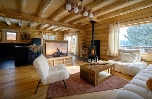 Font-Romeu-Odeillo-Via Ski Chalet | Chalet Escapade - OVO Network