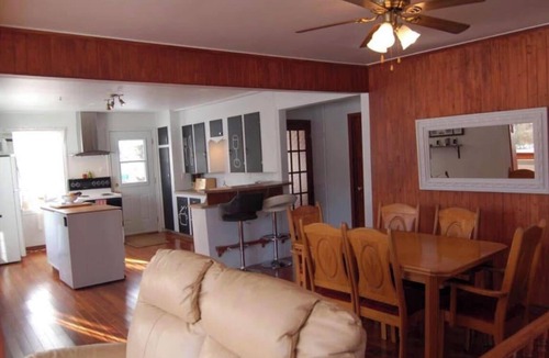 Saint-Barthelemy Ski Chalet | Chalet Familial Lac Therrien. Peace and pleasure for you and your family!