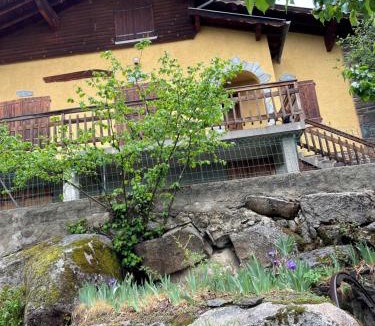 Dorres House | Chalet familial cerdan à Dorres