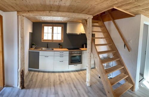 Sundlauenen Ski Chalet | Chalet Felsli with mountain view