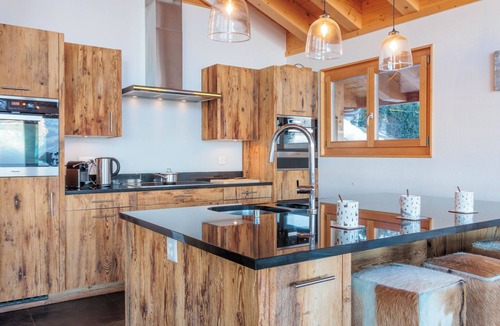 Saint-Pierre-de-Clages House | Chalet Flocon de Neige by Interhome
