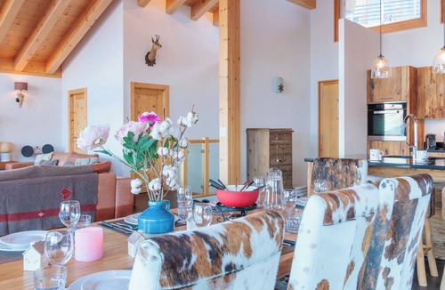 Saint-Pierre-de-Clages House | Chalet Flocon de Neige by Interhome